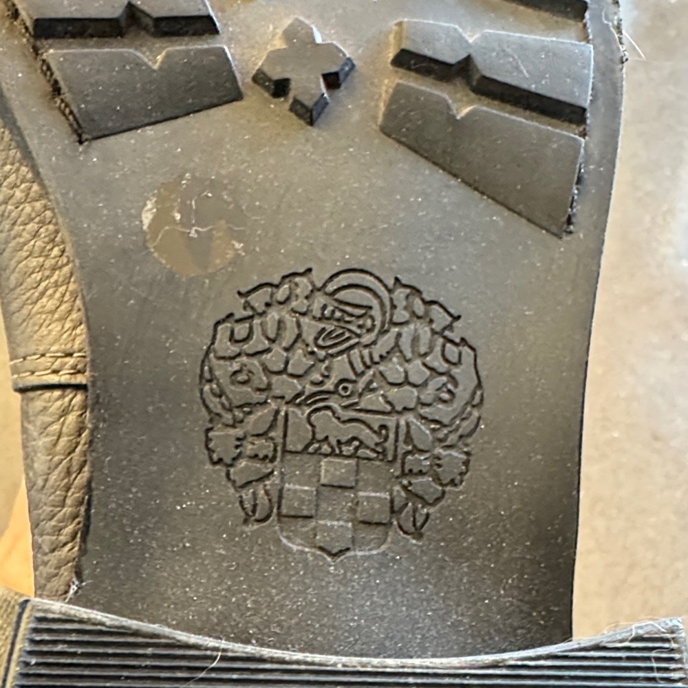 Vince Camuto Grey Leather Boots - Picture 7 of 8